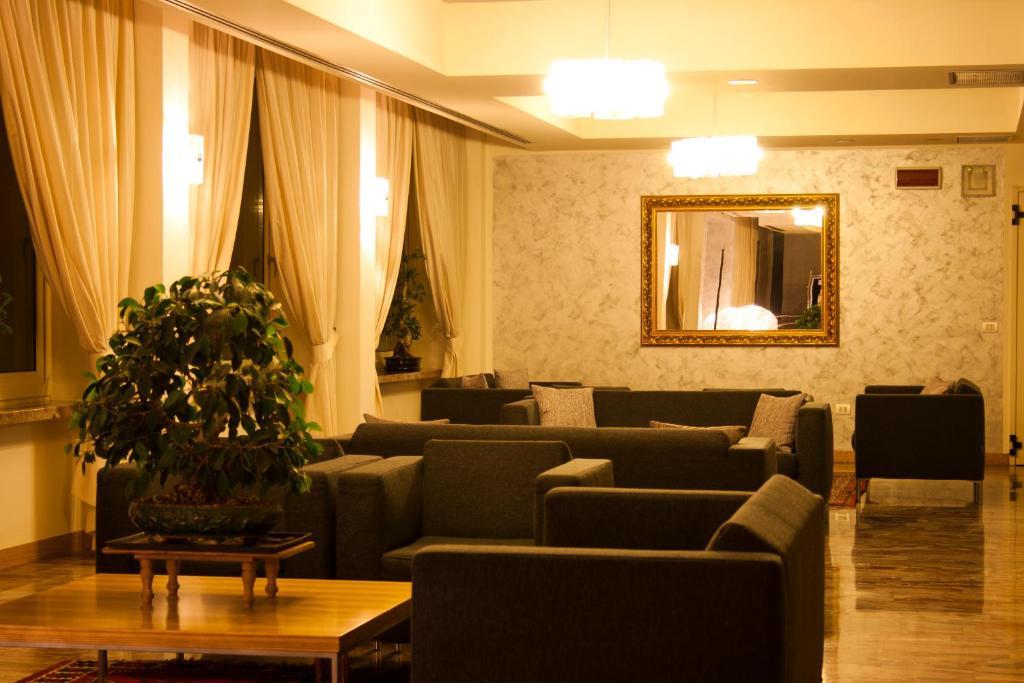 Hotel San Martino Boario Terme Kültér fotó