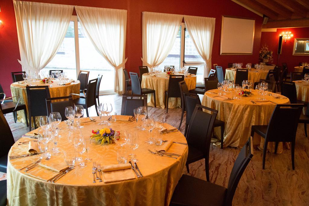 Hotel San Martino Boario Terme Kültér fotó