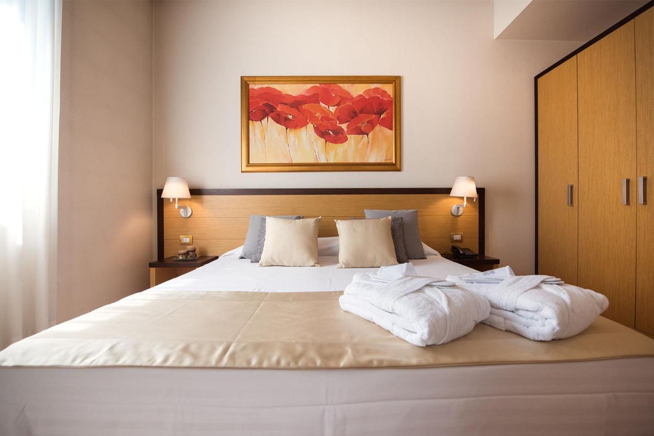 Hotel San Martino Boario Terme Kültér fotó